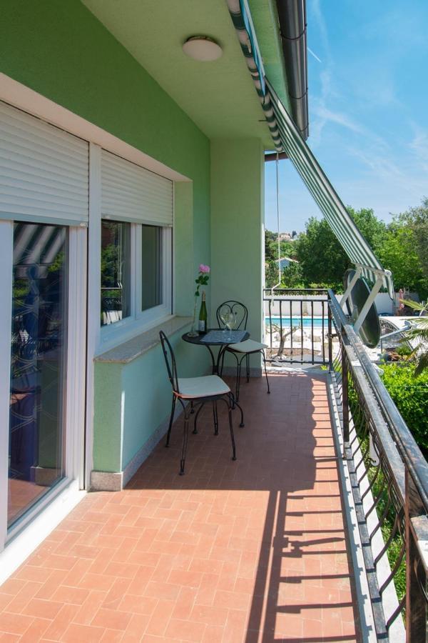 Apartment Lala & Nina Банджоле Экстерьер фото